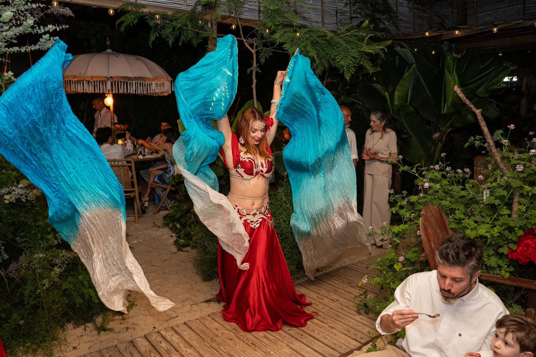 Dance performance at Algarve Jungle Events - photo 4