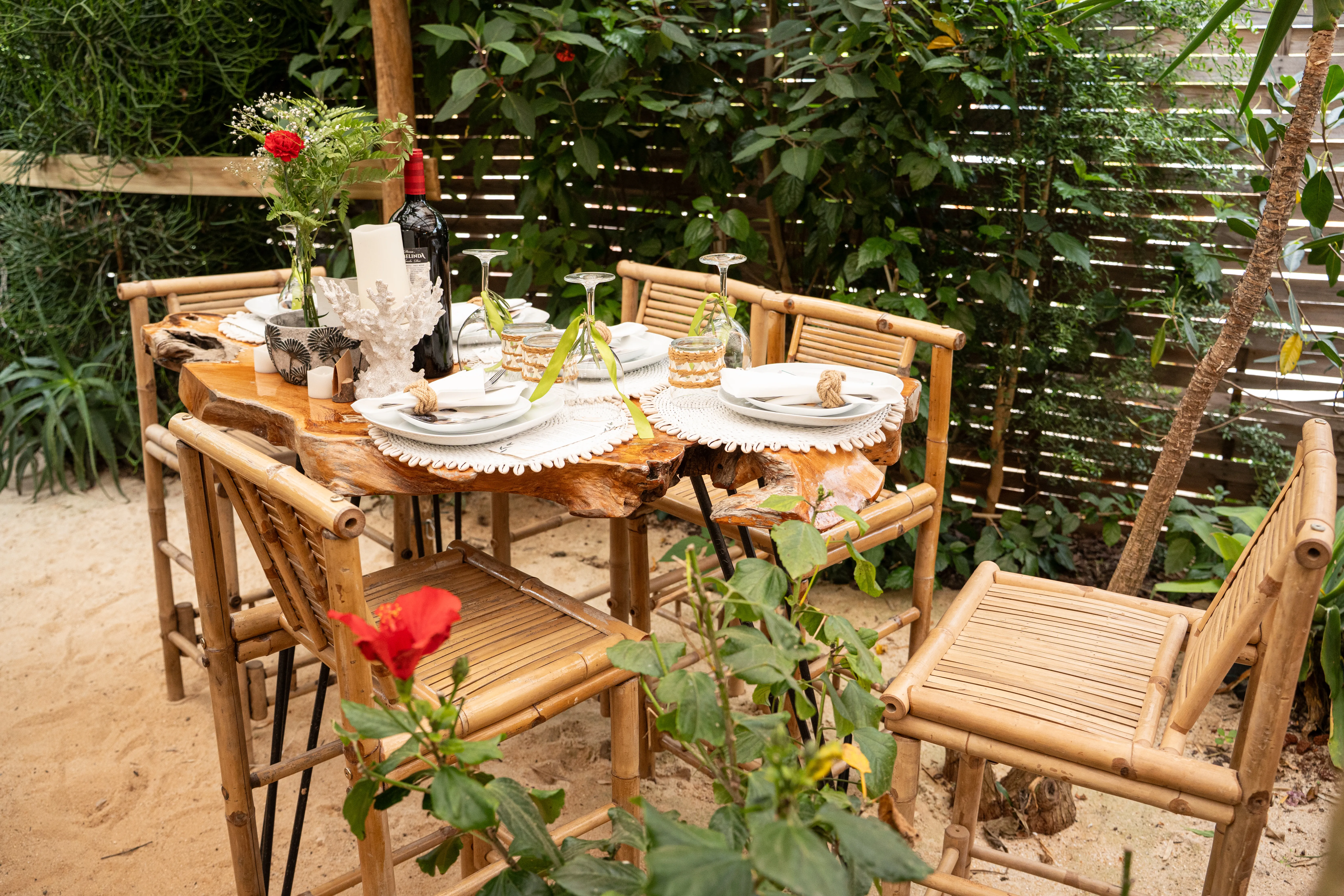 Decorated table at Algarve Jungle Events - photo 5