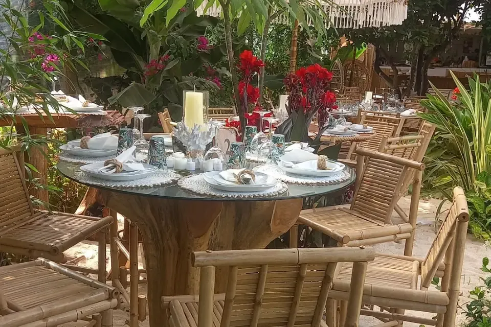 Decorated table at Algarve Jungle Events - photo 10