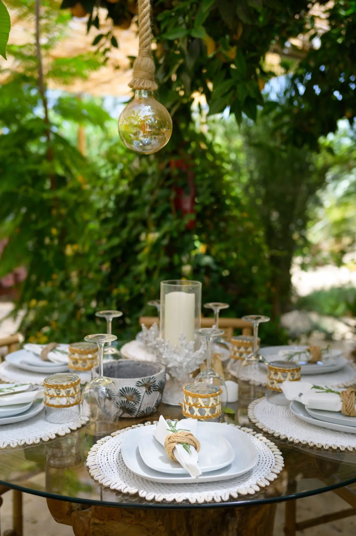 Decorated table at Algarve Jungle Events - photo 15